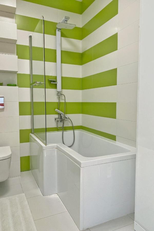 Capital Towers - Apartament Pop-Art Z Widokiem Na Rzeke Rzeszów Extérieur photo